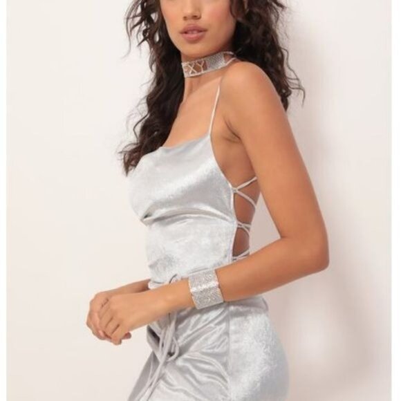 Lucy in the Sky Love Affair Velvet Dress in Silver Blue size small - Picture 3 of 10